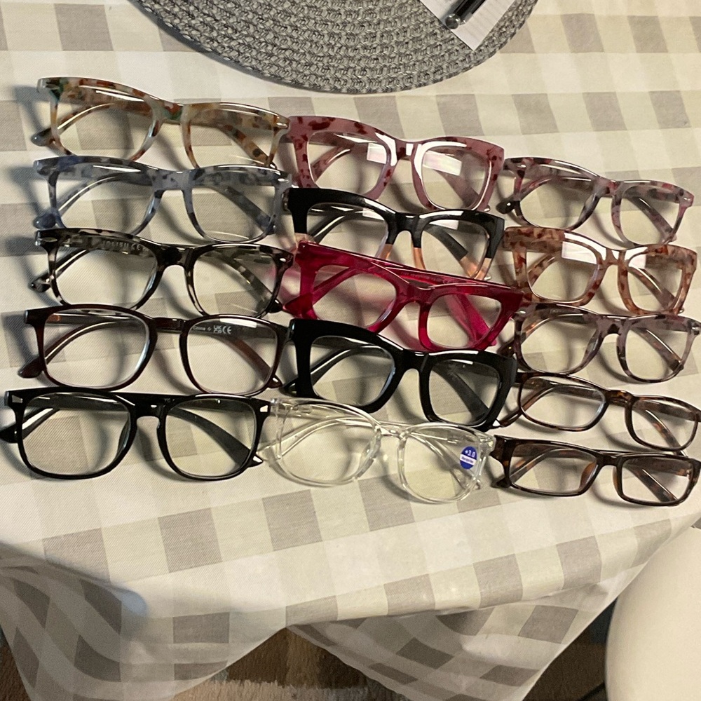 Stylish Women's Glasses Collection